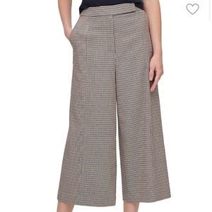 Brand new DKNY wide legged cropped pants
